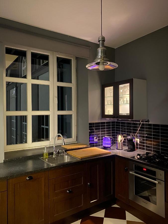 Piekarnia Apartamenty Manufaktura, Parking, Dostep Na Kod, Klima, 1-3 Pokoje, Prywatna Kamienica 罗兹 外观 照片